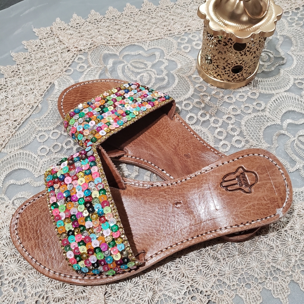 leather handmade artisan women sandals